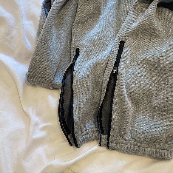 Nike Sweatpants - Picture 3 of 5